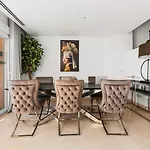 Apartment Luxury Seaview In Located In A Secure Gated Community With Swimming Pool And Large Terrace Perfect For Families Visiting And Puerto Banus Marbella