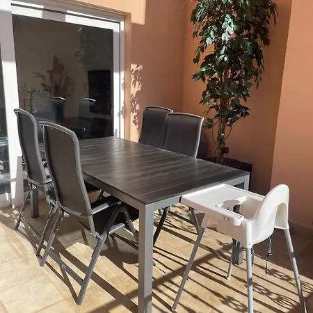 Luxury Seaview In Located In A Secure Gated Community With Swimming Pool And Large Terrace Perfect For Families Visiting And Puerto Banus Marbella