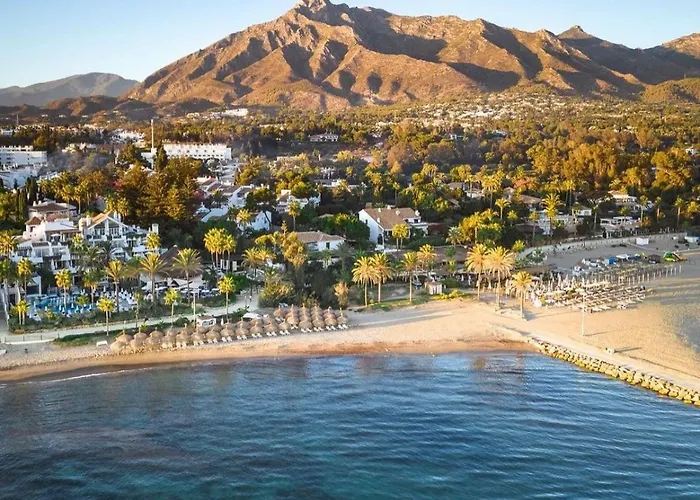 Luxury Seaview In Located In A Secure Gated Community With Swimming Pool And Large Terrace Perfect For Families Visiting And Puerto Banus Apartmán *