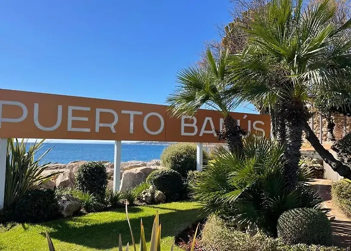Luxury Seaview In Located In A Secure Gated Community With Swimming Pool And Large Terrace Perfect For Families Visiting And Puerto Banus Appartamento *